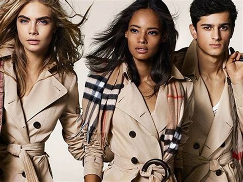 a historia de thomas burberry|historia de burberry.